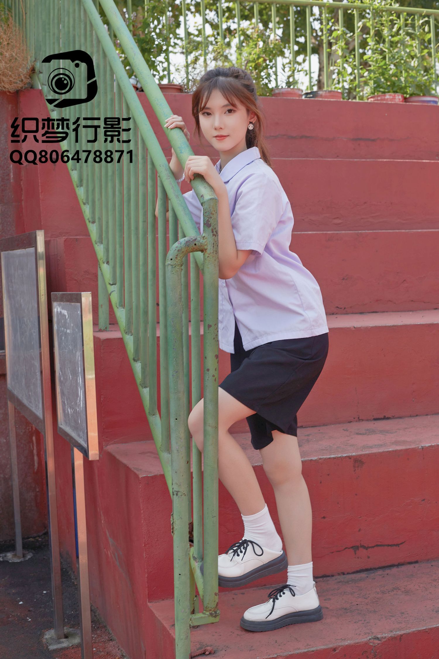 清新美女学妹驾到学校学院风主题写真