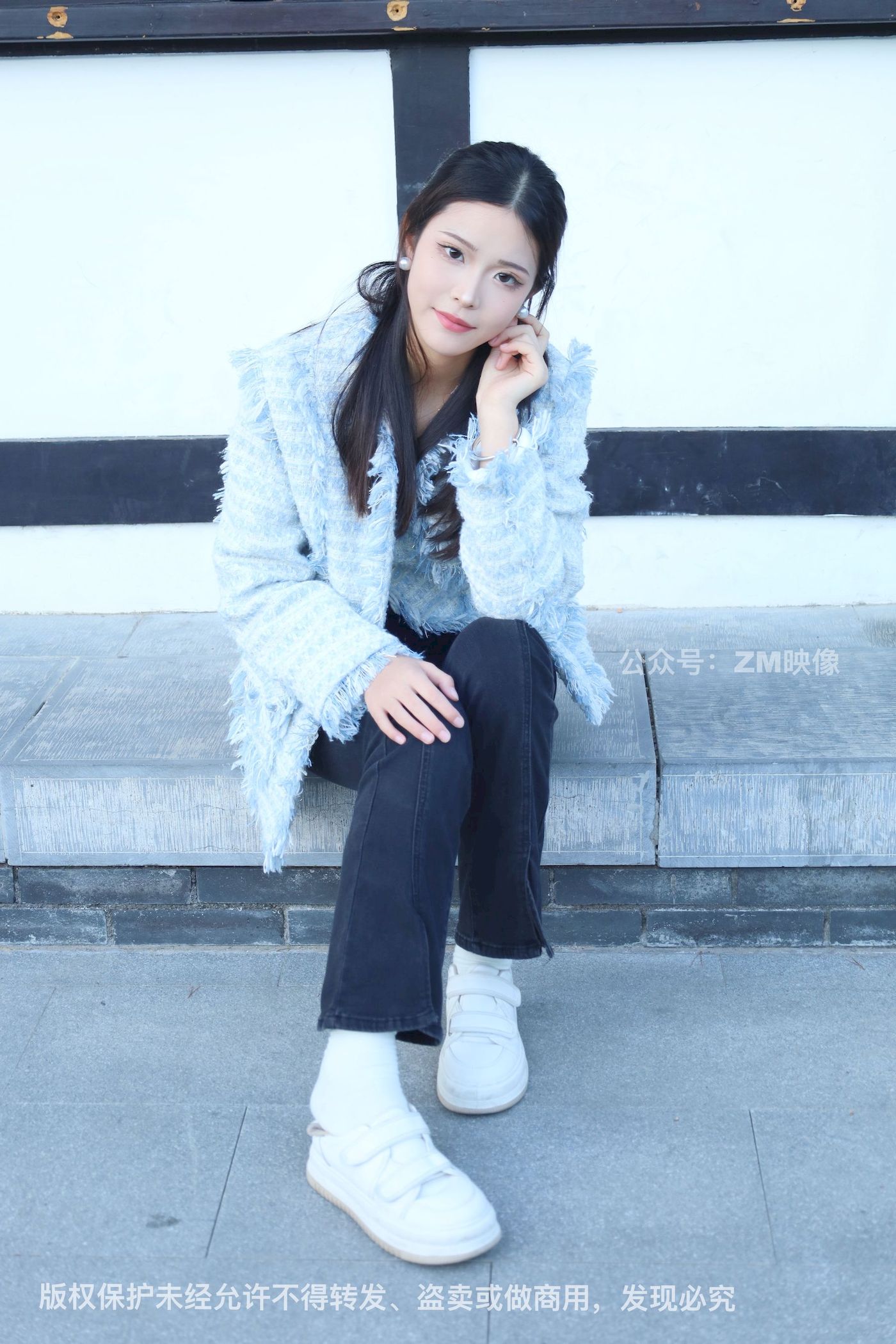 长发美女人面桃花园林序曲阳光写真